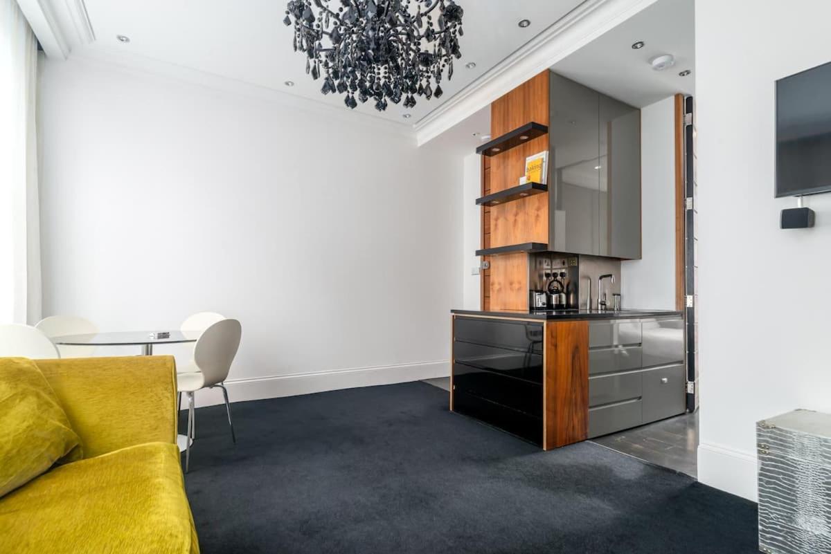 Award-Winning Designer Apartment Londra Esterno foto